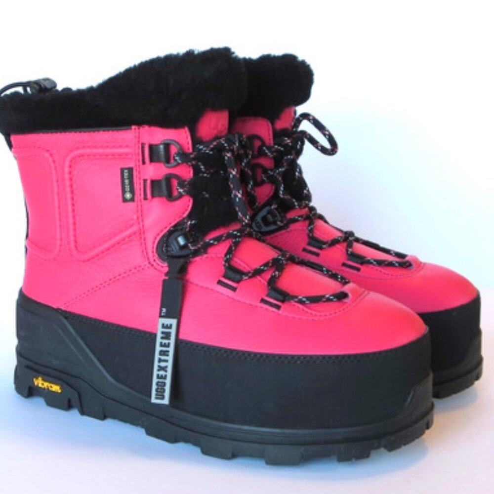 UGG Womens Shasta Short Water Proof Extreme Gore Tex Snow Boots Pink Size 6